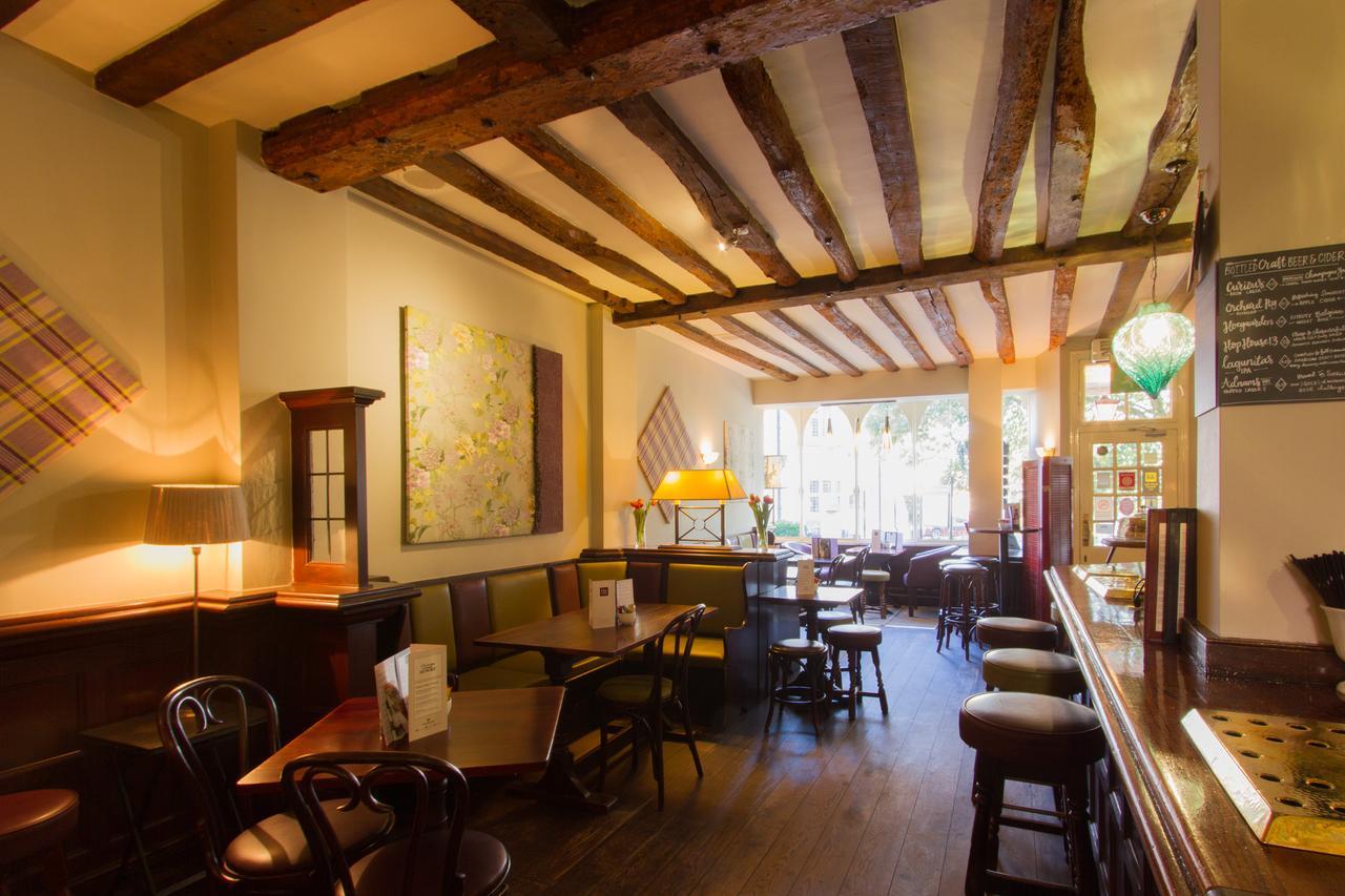 The Old Vine Hotel Winchester Buitenkant foto