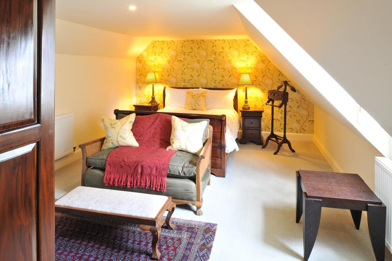 The Old Vine Hotel Winchester Buitenkant foto